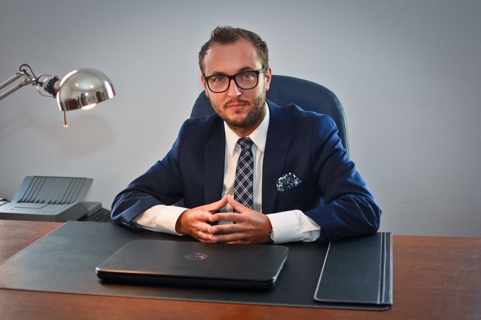 Jak sprawdzić czy udziały są zastawione? Dowiedz się zanim podpiszesz umowę